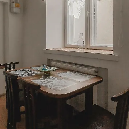 Ugnies Kaukes Apartament Kestucio Gatve 17 * Wilno