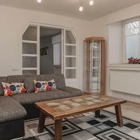 Daire Ugnies Kaukes Apartament Kestucio Gatve 17